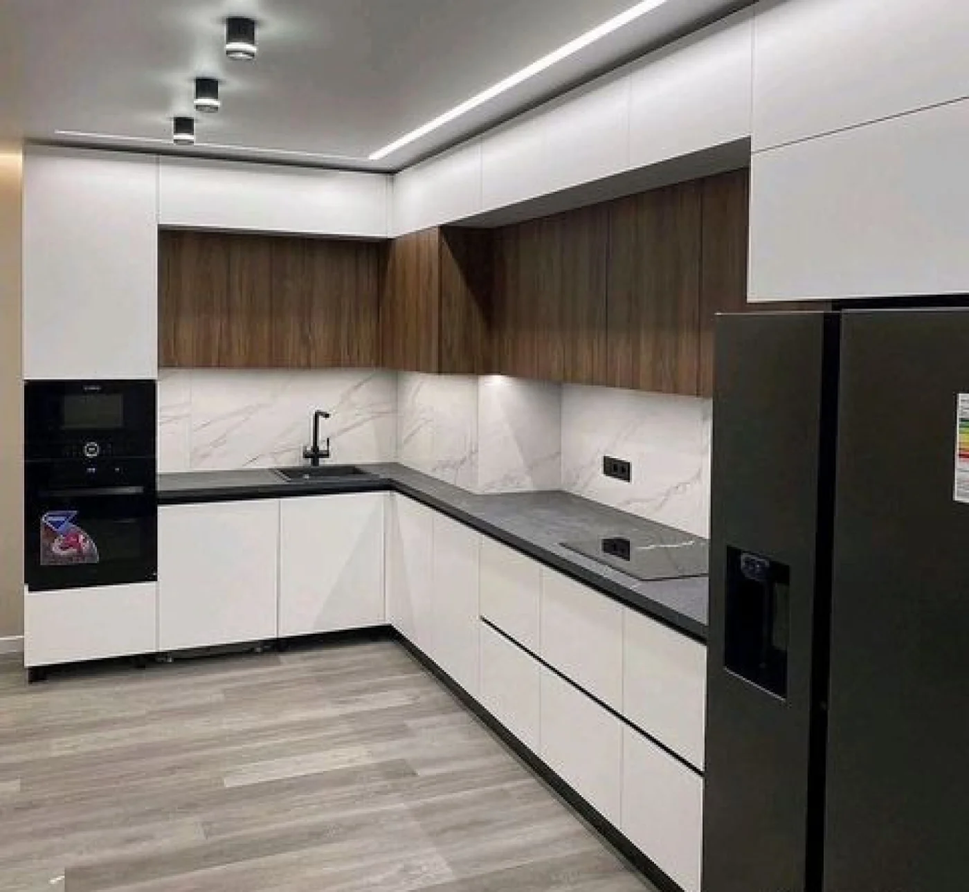 Угловая кухня на заказ с доставкой и гарантией
